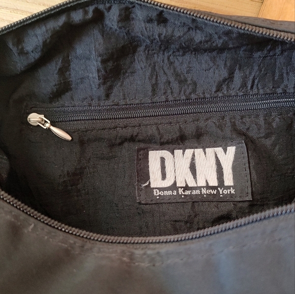 DKNY Black Crossbody Bag with Adjustable Strap and Slouchy Design - Picture 16 of 16